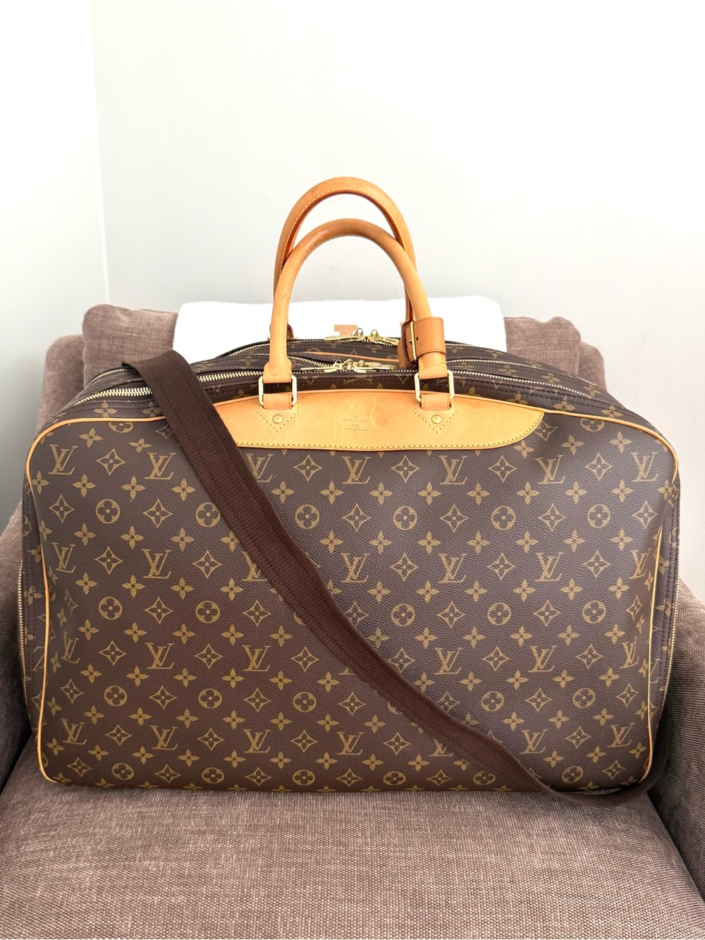 Authentic Louis Vuitton Alize unisex travel luggage bag M41391 brown monogram